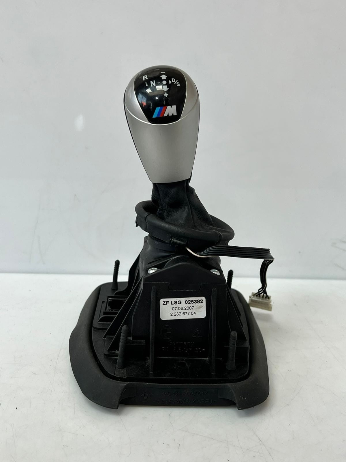 BMW 5 Series E60 E61 M5 6 Series E63 E64 M6 Shift Steptronic SMG 2282677 Shifter