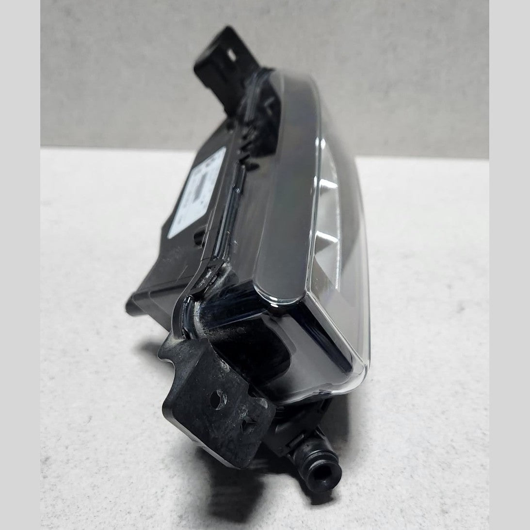 2020-2024 BMW 320i Fog Light LED Left 7433787 3 Series G20 G21 and 2 Series F44