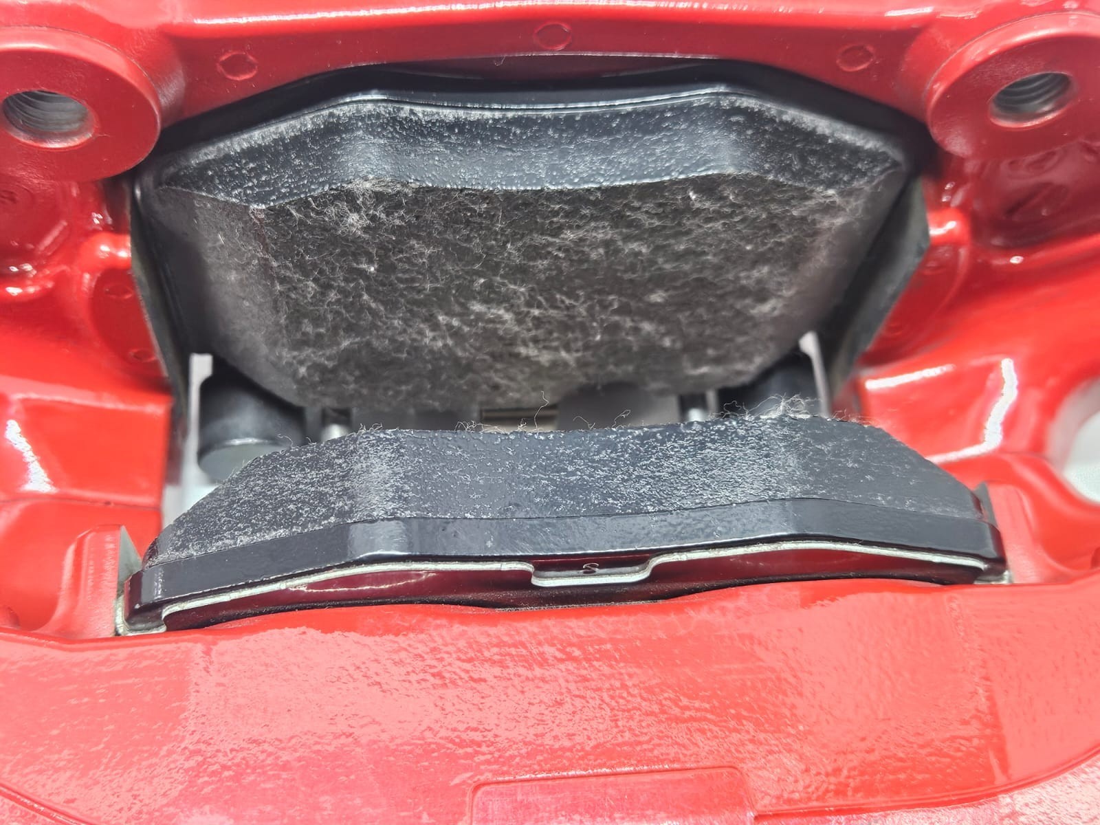 BMW G20 Calipers Front Left Right Set-8843347, 8843348 Brand New Red colour OEM
