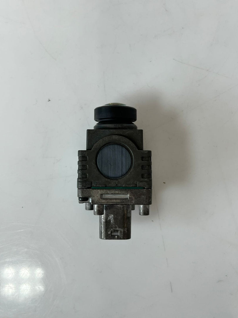 2014-2015 BMW i3 F15 F45 F46 F48 G11 Rear View Reverse Backup Camera 9353705 OEM