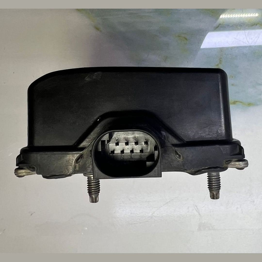 Mercedes Adaptive Cruise Control Radar Sensor A0009006804 W166, W218, W207, W212