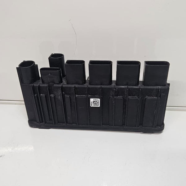 2017-2022 BMW X5 Integrated Power Supply Control Module 8583091