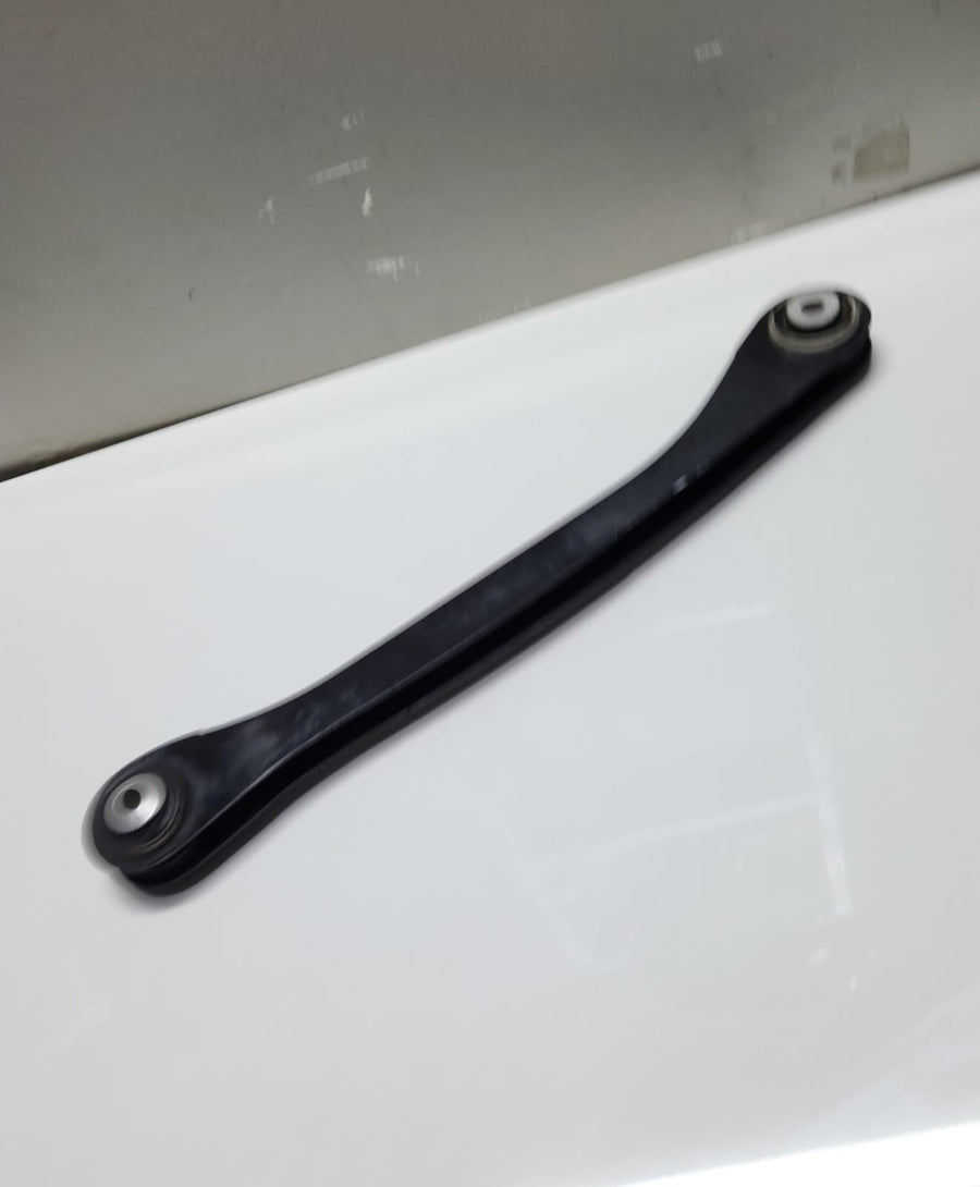 2016-2022 BMW 740i Rear Control Arm 6861126 7 Series G11 G12 OEM