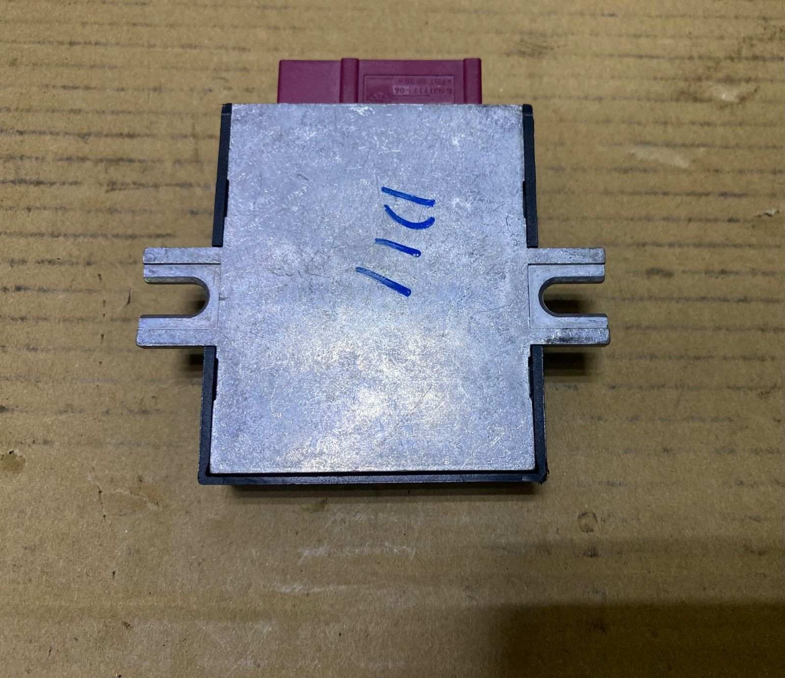 2014-2015 BMW 328d Fuel Pump Control Module 7301554 328i, 335i, 328d, and 640i G