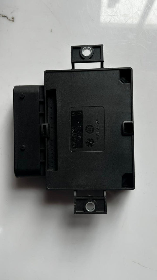 2011-2017 BMW X3 Parking Brake Control Module 32620276 F10 535i models