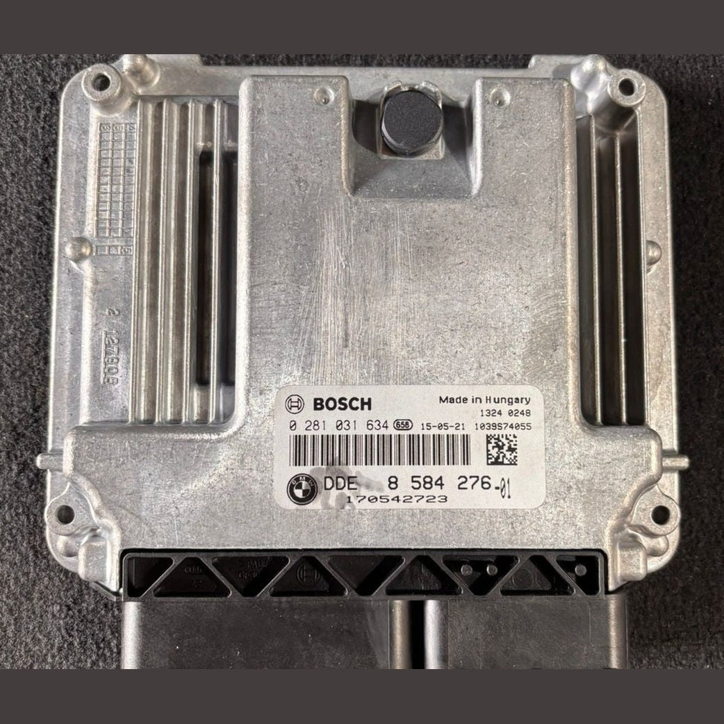 BMW 320d N47 F31 ENGINE CONTROL UNIT ECU SET DDE 8584276
