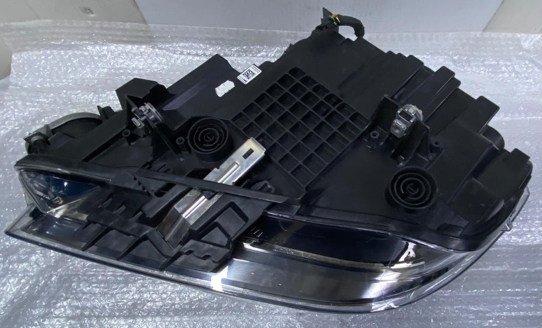 OEM BMW X2 F39 HEAD LIGHT LED ADAPTIVE RHD ECE RIGHT SIDE 7420442 Without module