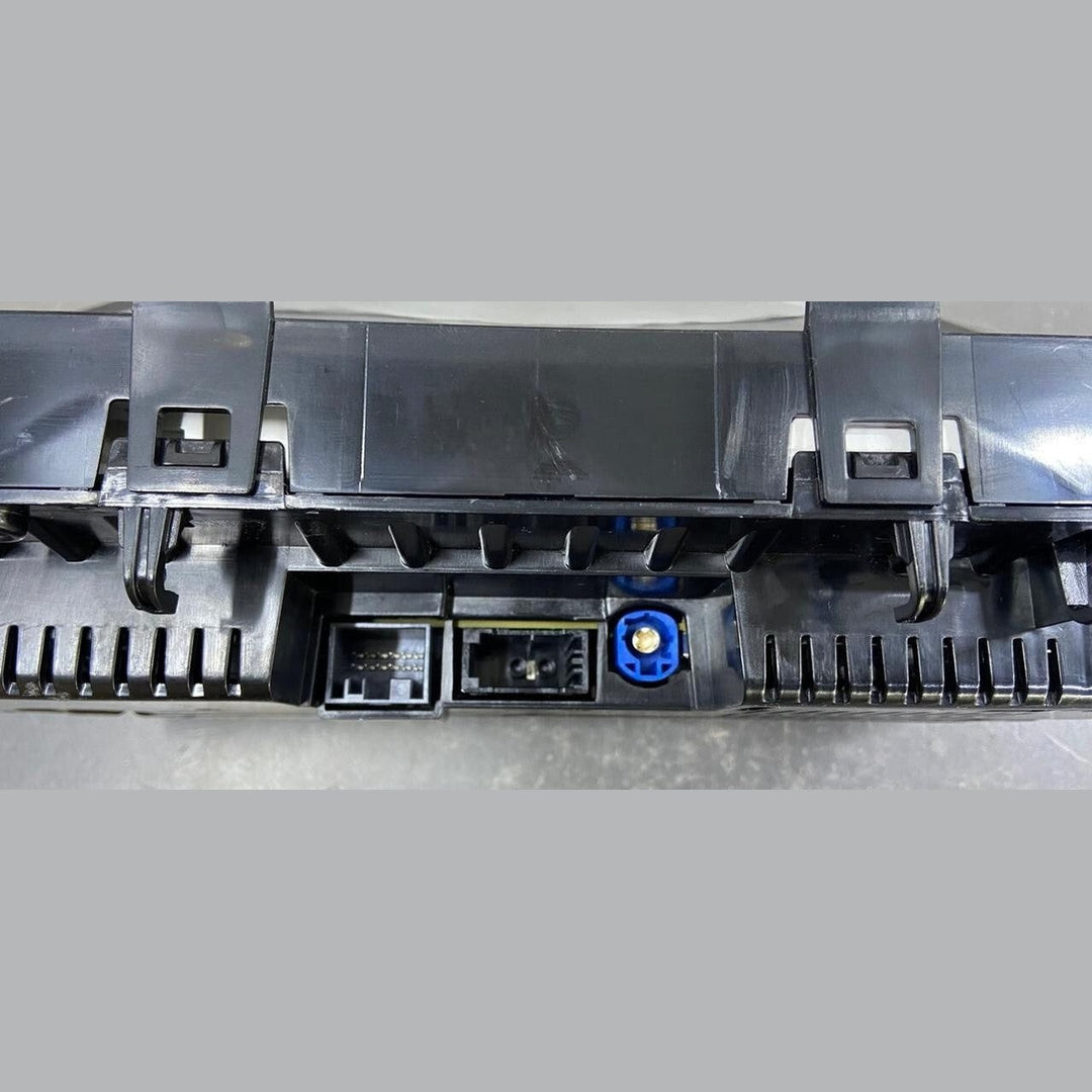 OEM BMW F30 F31 F32 F33  Speedometer Control Cluster Instrumental 6847237