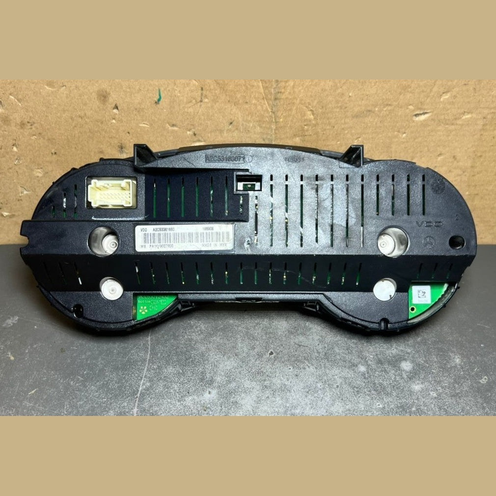 07-13 Mercedes-Benz W164 GL ML Kombiinstrument Tacho A164 9007900 OEM