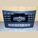 Bild in die Galerieansicht laden, 2012–2014 Mercedes-Benz W212 E-Class Head Unit CD Player A212 9001926 OEM