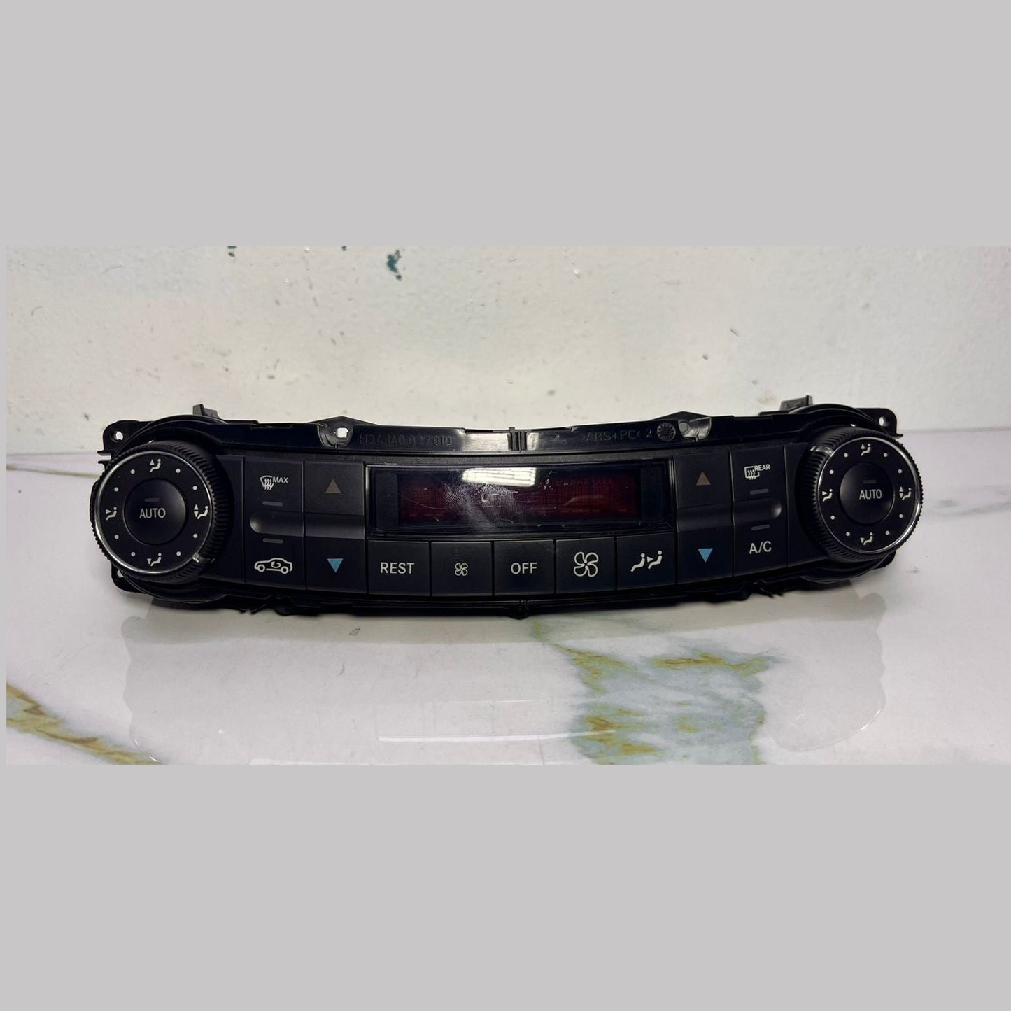 Mercedes-Benz A/C Heater Control Panel 211 830 2590 W211 E-Class