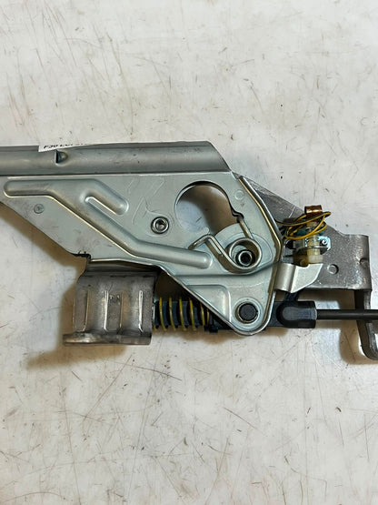 2011-2015 BMW 3 Series F30 F31 F80 F35 F83 F33 Handbrake Lever Assembly 6799102