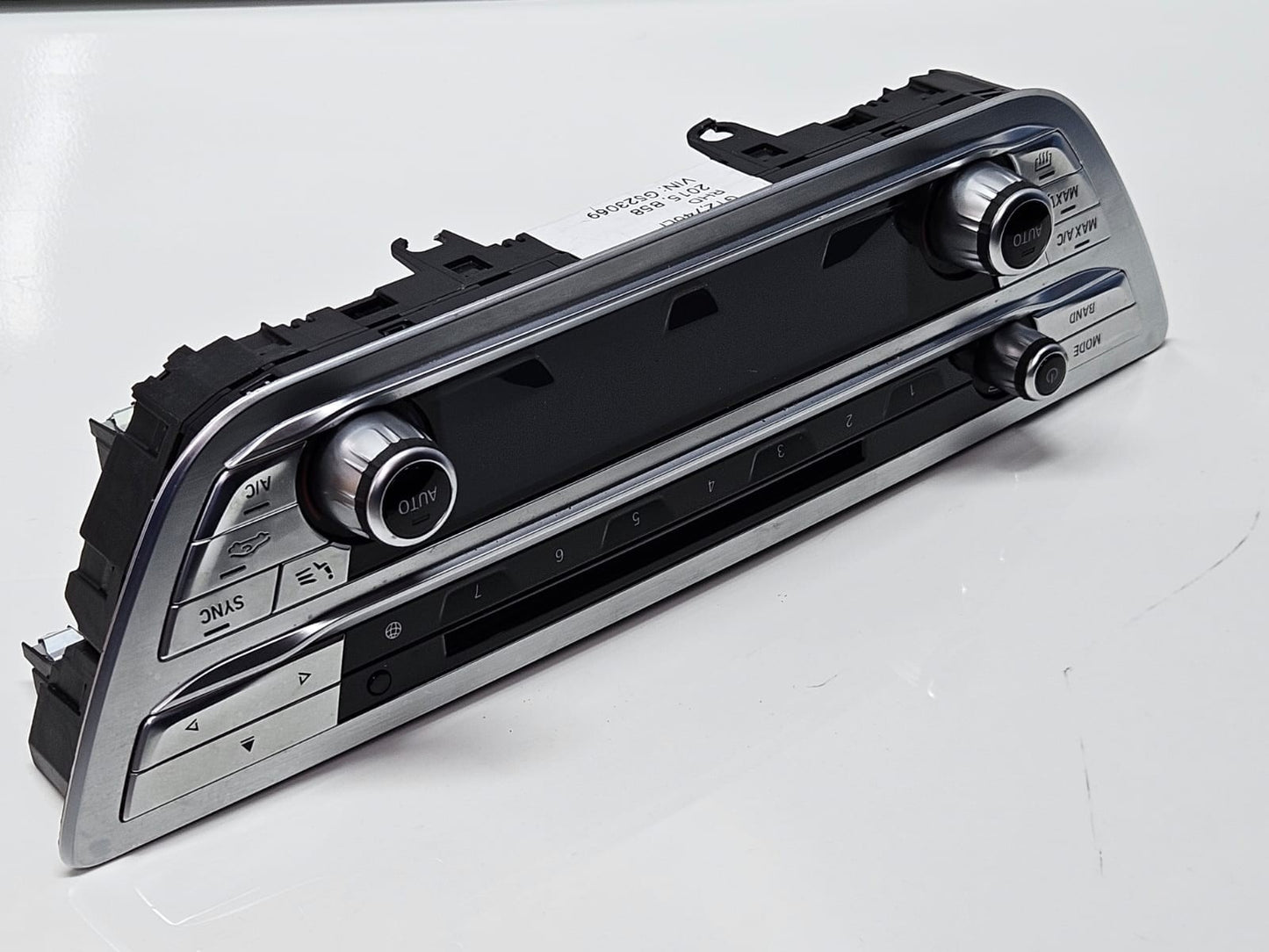 6822775-2016-2019 BMW G11 G12 740i 740Li A/C Climate Radio Control Panel OEM
