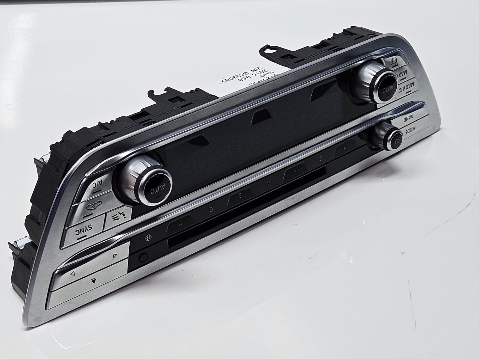 6822775-2016-2019 BMW G11 G12 740i 740Li A/C Climate Radio Control Panel OEM
