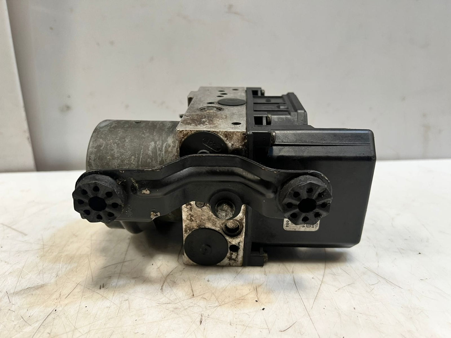 2000-2001 BMW X5 E53 Abs Pump anti-lock brake system Module 6758628 OEM