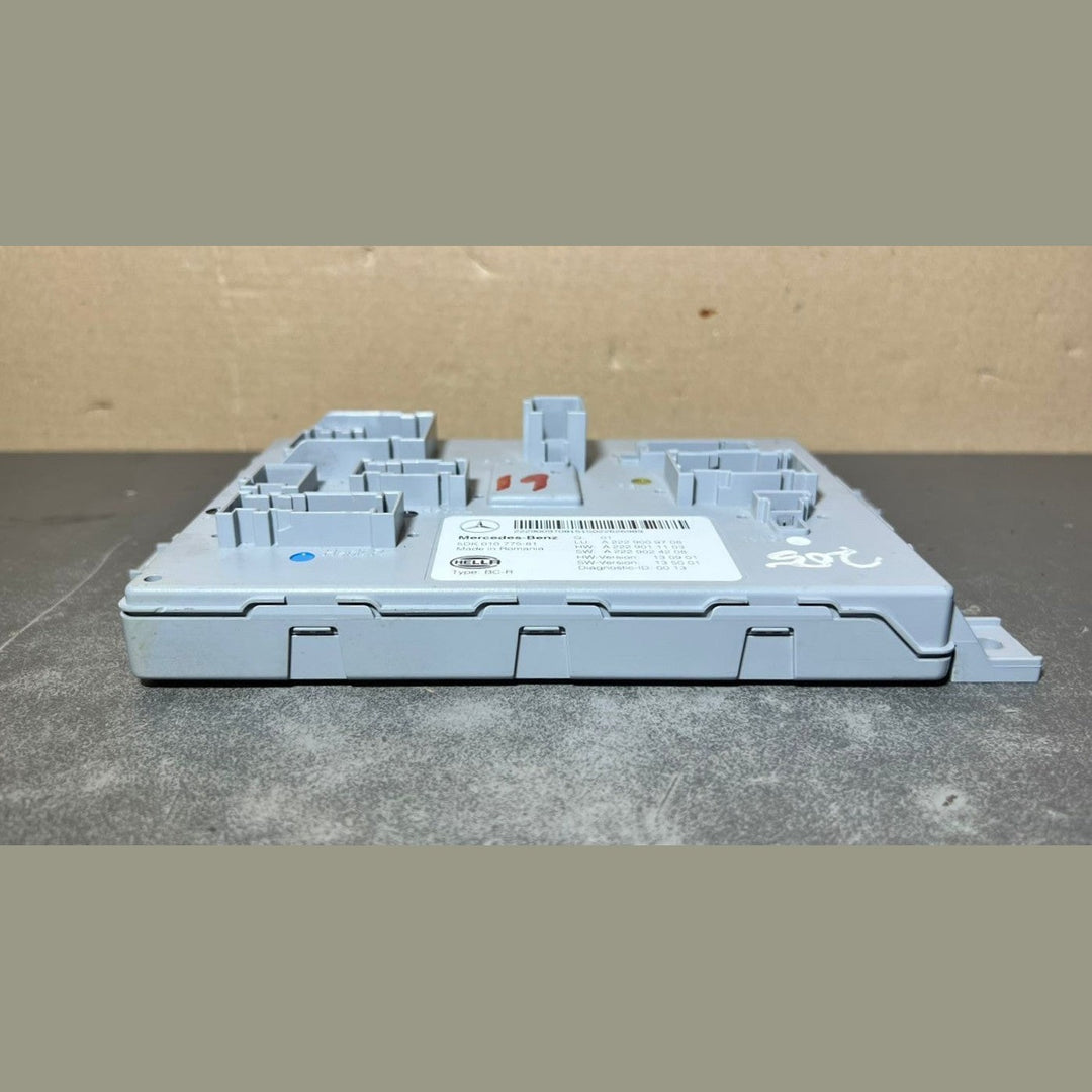 14-20 Mercedes W205 Rear Trunk SAM Body Control Module Unit A222 9009708 OEM
