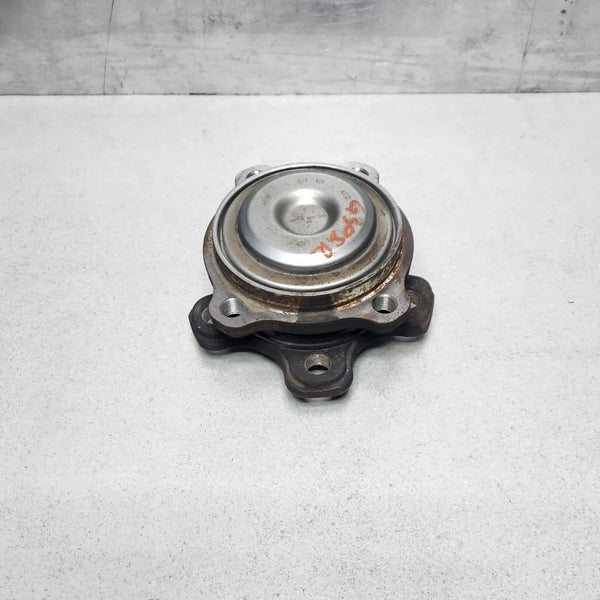 2019 BMW G30 530i Front Wheel Hub Bearing 6871191 3 Series G20 G21 