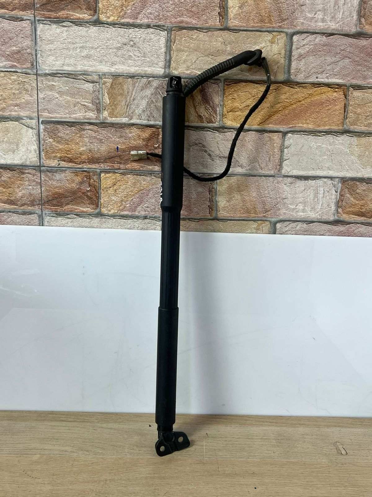 OEM tailgate gas strut for BMW 3 Series F31 Touring 7263156 Right side