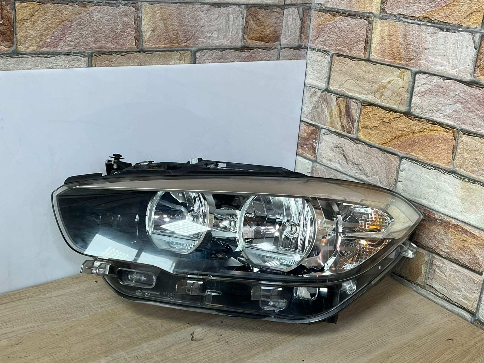 BMW Headlight Assembly 7358393 1 Series 120I F20 F21 LCI FRONT LEFT HELOGEN