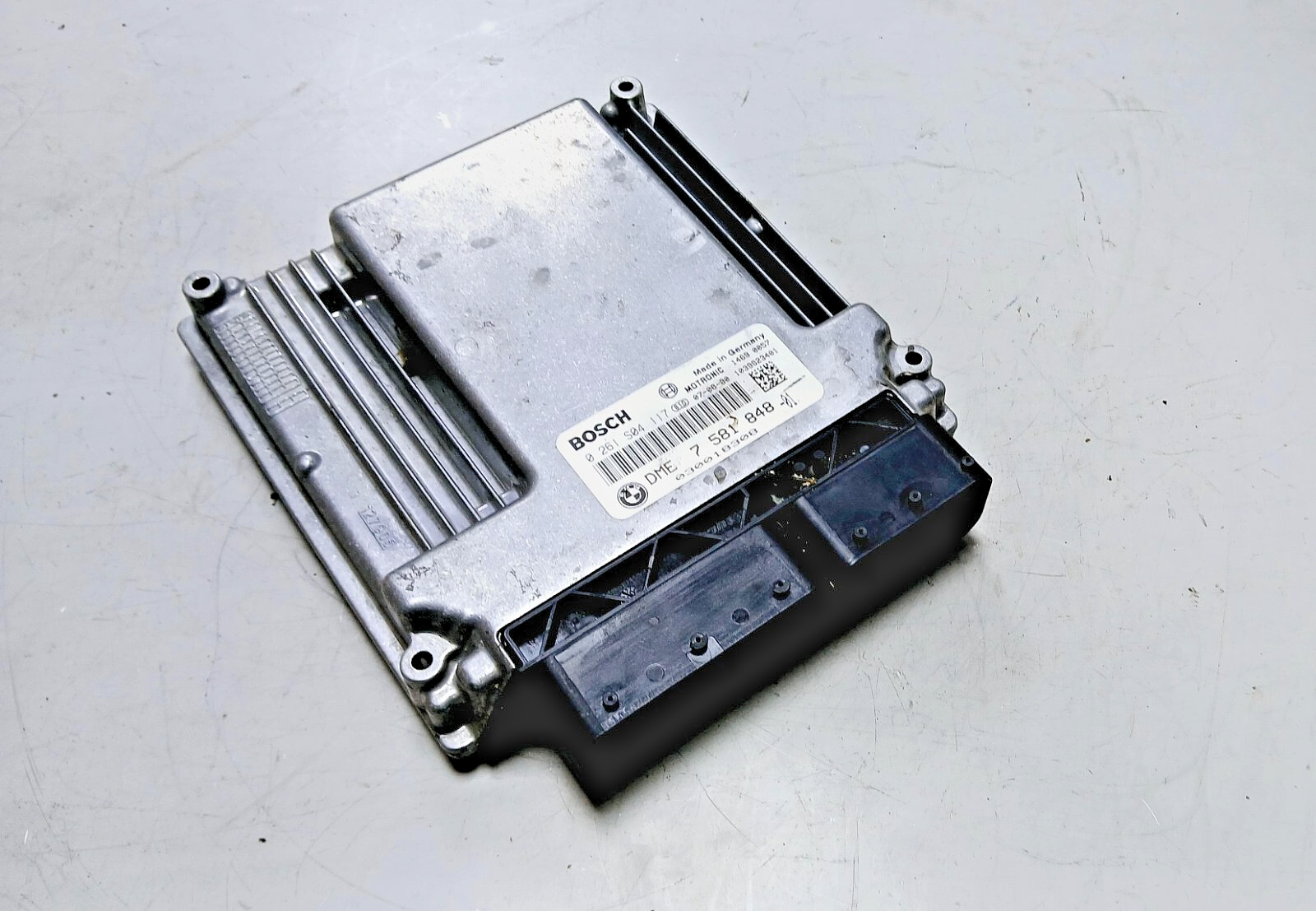 BMW E81 E87 LCI E90 116i 316i  N45N ENGINE CONTROL UNIT ECU MODULE DME 7581848