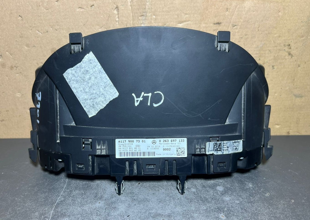 14-17 Mercedes-Benz W117 CLA 250 Instrument Cluster Speedometer A117 9007301 OEM