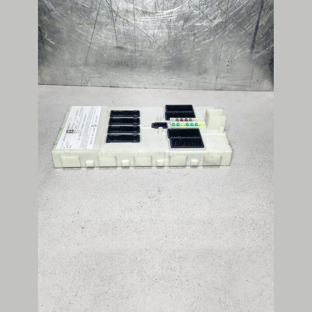 2014-2018 BMW i3 Body Control Module 6808573 i3 X1 X5 and 2014-2019 Mini Cooper