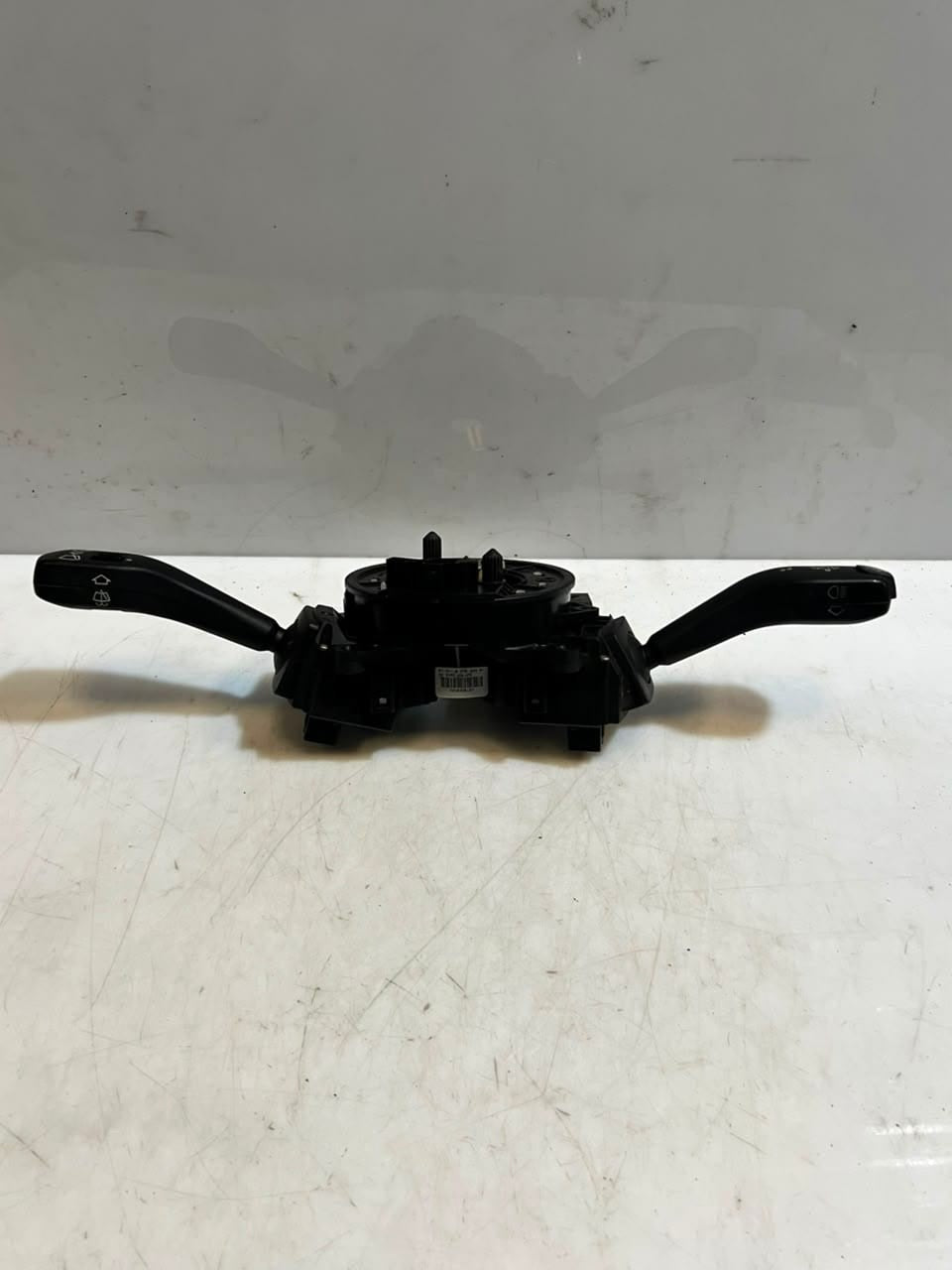 2001-2006 BMW 330i E46 E39 LCI E53 X5 E83 Steering Column Clock Spring 8376445