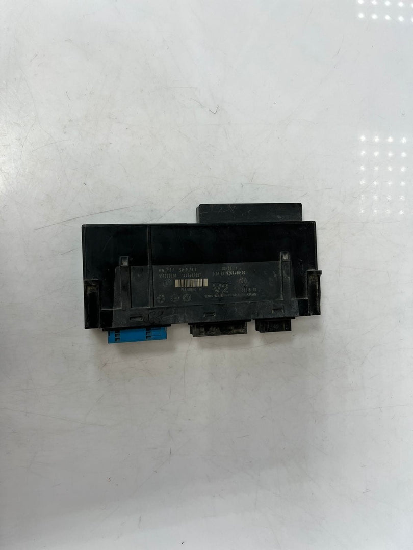 BMW 528i 535d 535i 550i 740Li 750i Fuse Junction Box Control Module 9267456 OEM