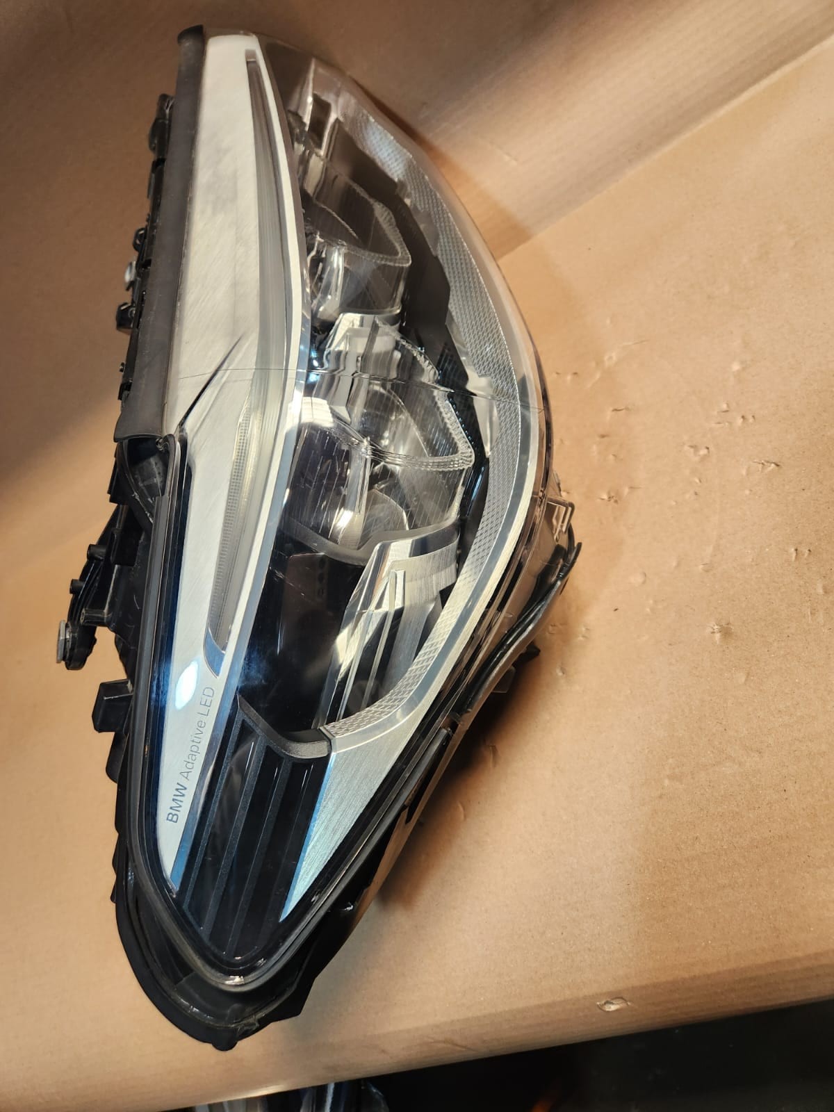 Genuine BMW Adaptive LED Headlight 8499109 5 Series G30 G31 and M5 F90