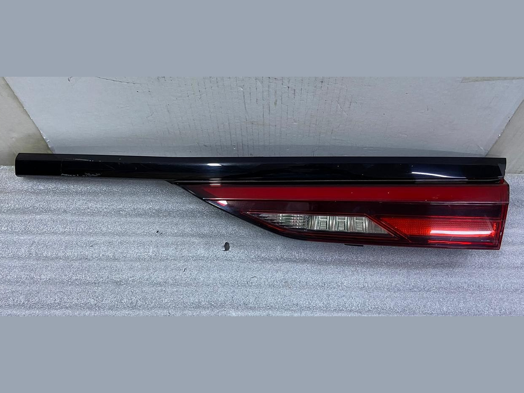 OEM BMW F44 2 SERIES GRAN COUPE TAILLIGHT RIGHT SIDE 8498740