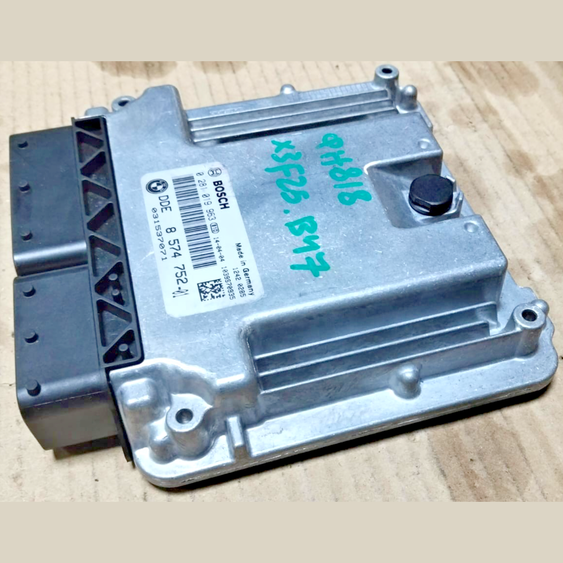 Engine control unit (ECU) for BMW X3 F25 LCI FACELIFT 2017 B47D30A 8574752