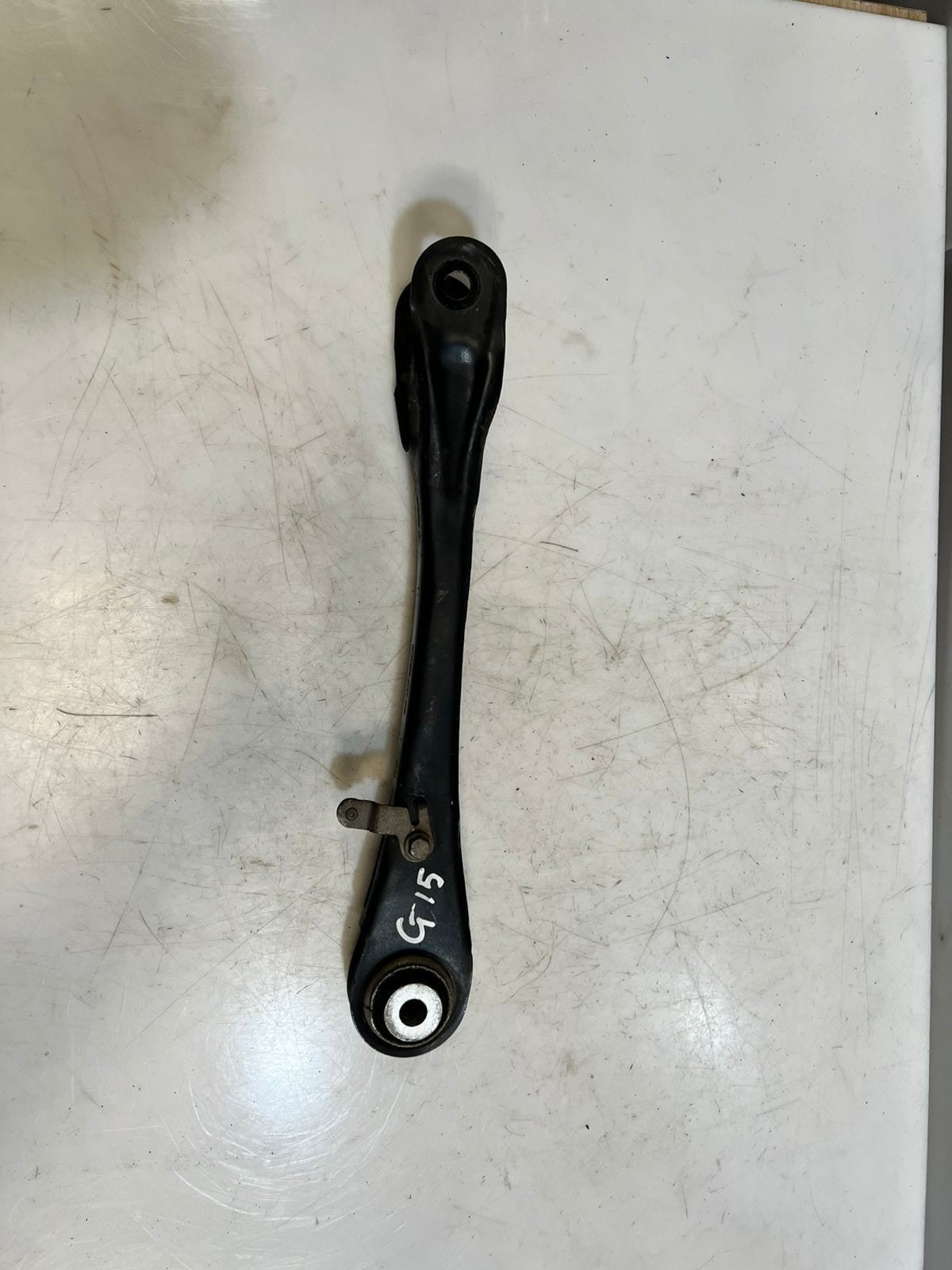 BMW 5 Series G30 G15 Rear Trailing Arm With Rubber Bushing 6893528 OEM