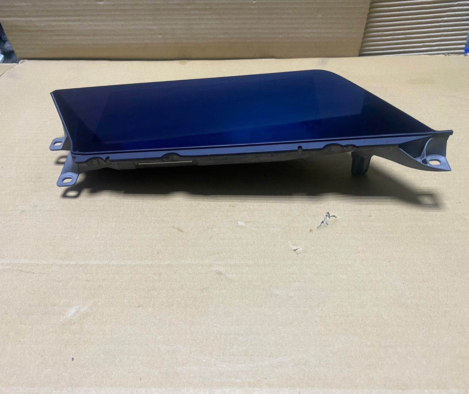BMW Display 8720752 1 Ser F40 2 Ser F44  228i 2019-24 LHD 8.8" touch screen
