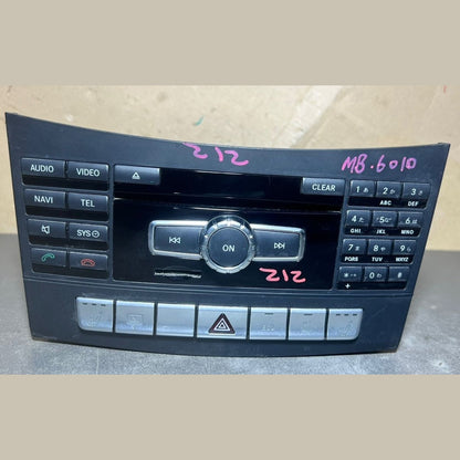 2012–2014 Mercedes-Benz W212 E-Class Head Unit CD Player A212 9007526 OEM