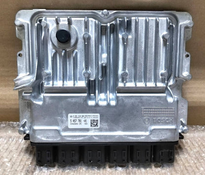 09/22 BMW 430i Engine Control Module 5A57781 G20 Sedan LCI BMW 330i B46 ECU SET