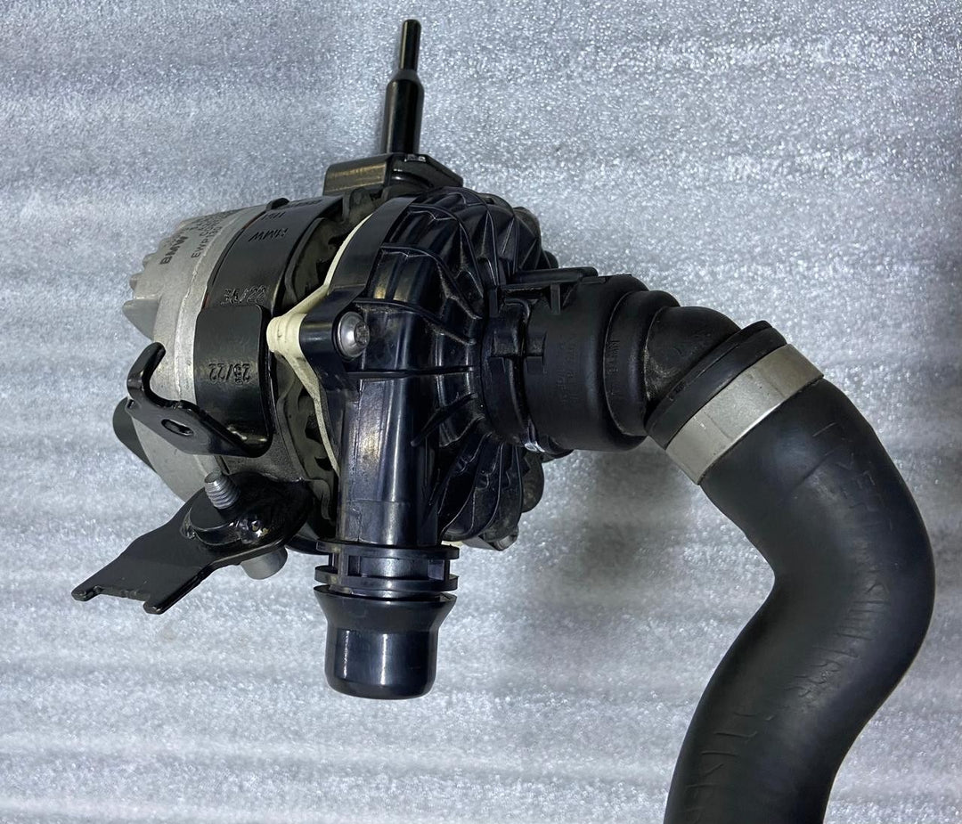OEM BMW G80 M3 3 SERIES AUXILIARY WATER PUMP & COOLANT PIPE HOSE 5A30246