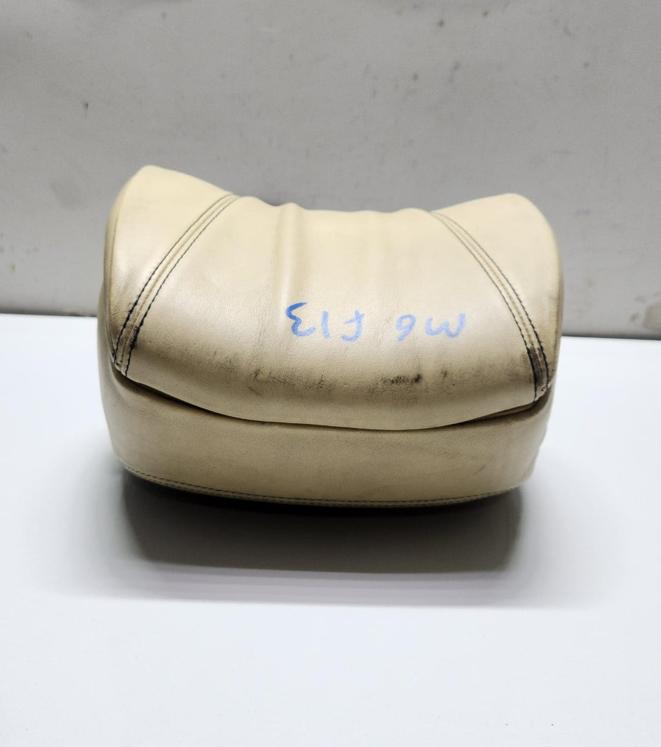 2012-2018 BMW 640i Head Restraint Comfort Seat Leather Right 8025078 F12 640i