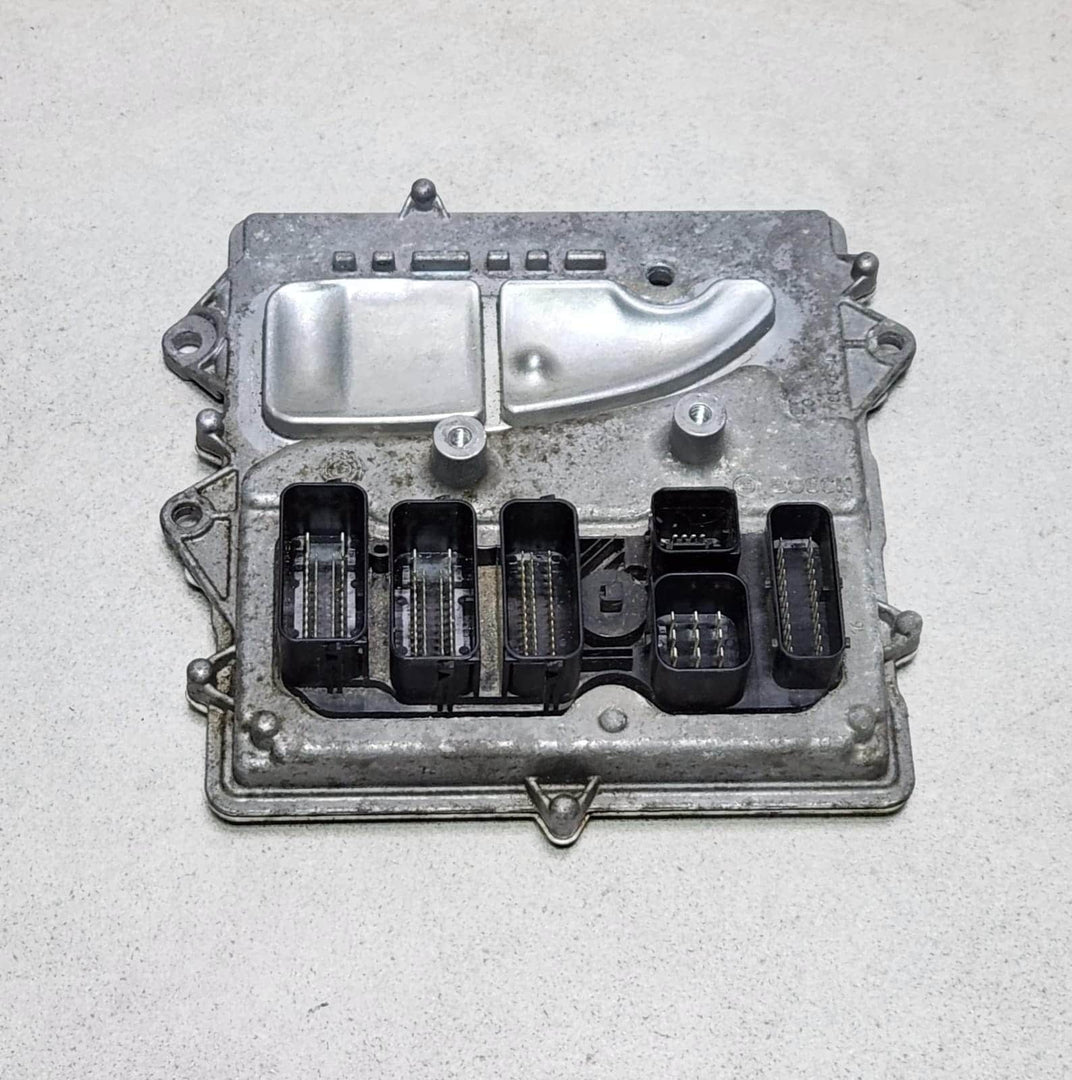 8689527 BMW F15 X5 N55 3.5 Engine Control Unit  X5 and i8 2014-2019