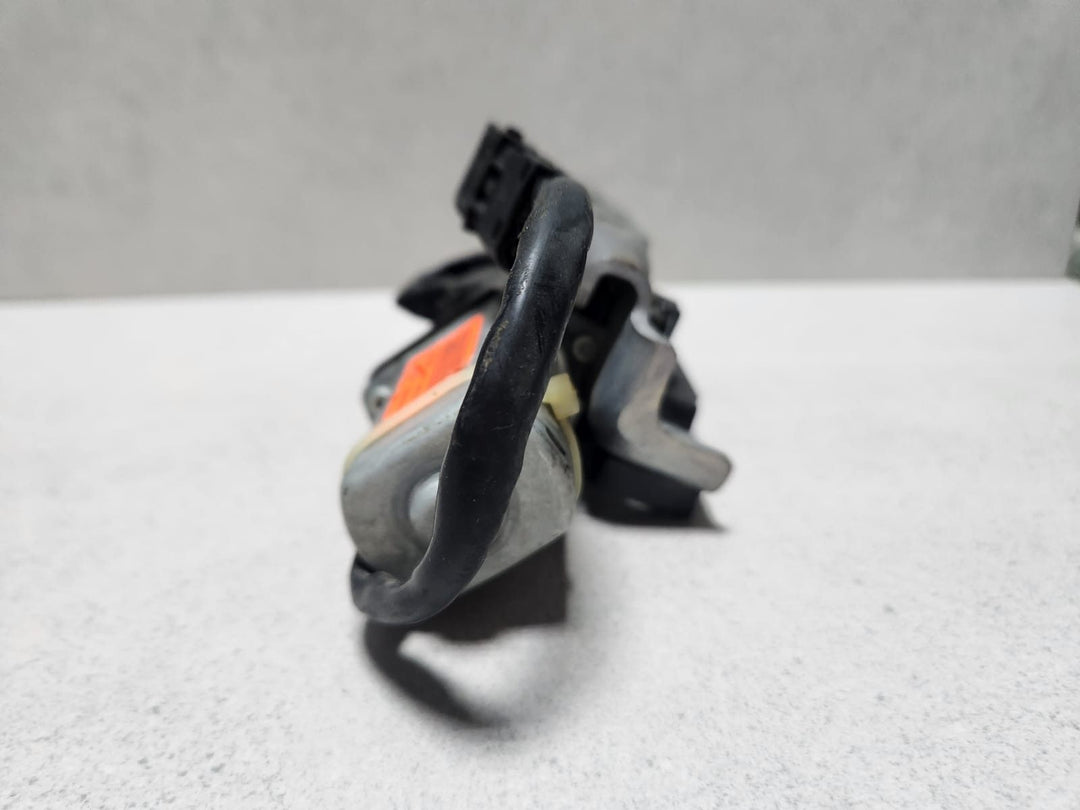 2008-2014 BMW X6 Trunk Lid Lock Actuator 7114613 E71 E72,5 Series E61