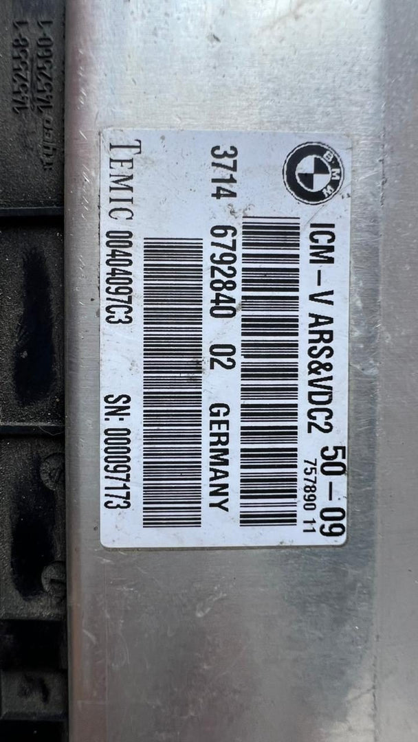 2009-2015 BMW 550i Suspension Control Module 6792840 5 Series F07 GT and 7 Serie