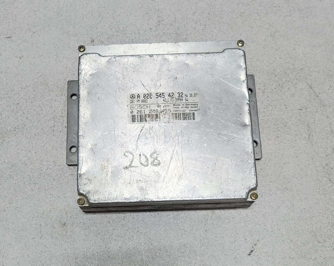 BMW Engine Control Unit A0285454232 W202 C180 C200  A 028 545 42 32