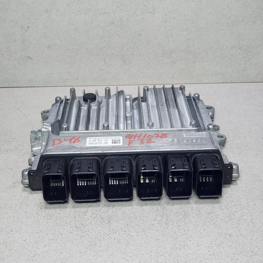 BMW F30 F31 F32 F33 F34 F35 B48 330i 430i Engine Control Unit DME 8676533 OEM