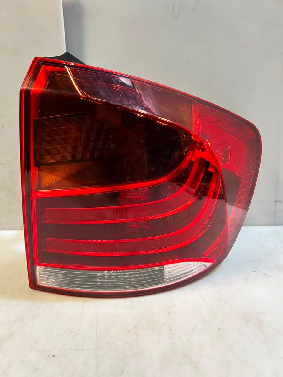 2012-2014 BMW X1 E84 Tail Light Assembly RIGHT SIDE BACK LIGHT 2990110 ECE 