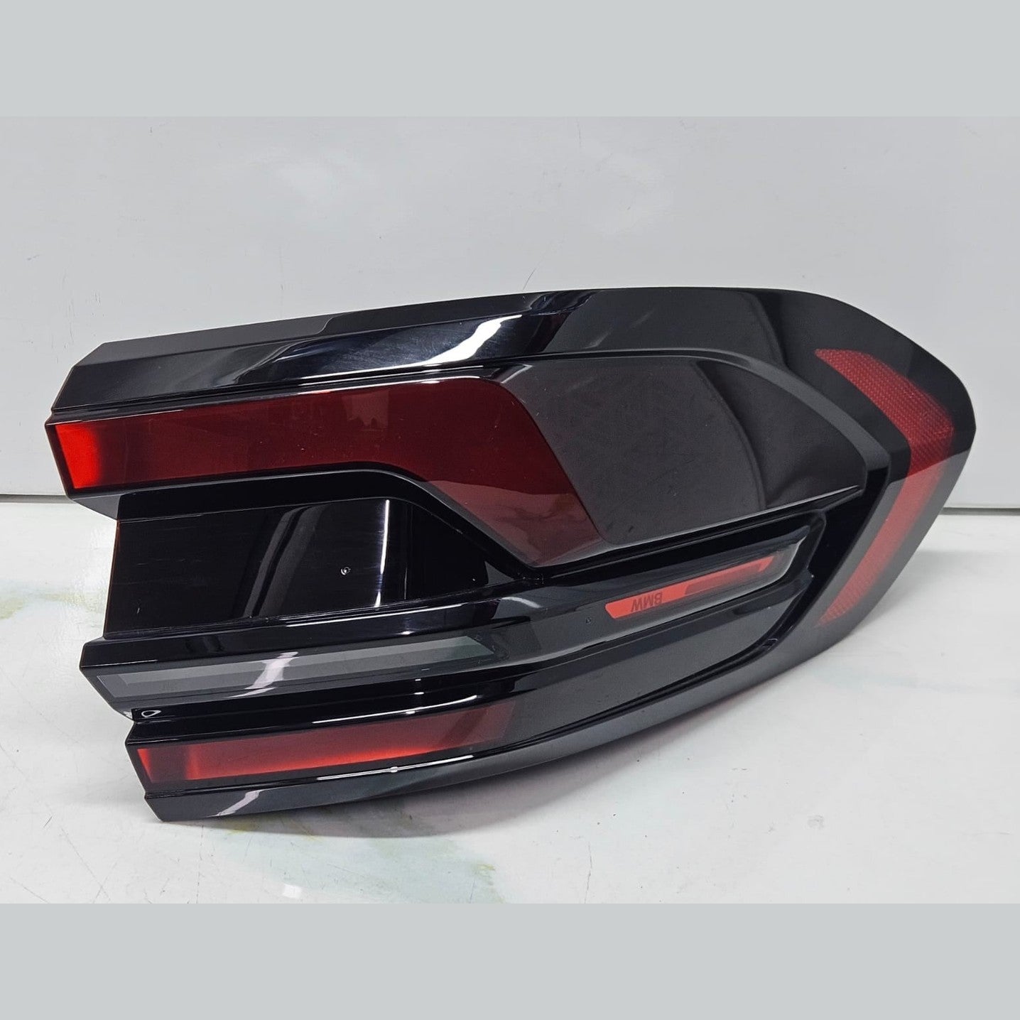 2023 BMW X7 G07 LCI 2023 Taillight Outer Left Side Blackline 5A5BEA7 OEM
