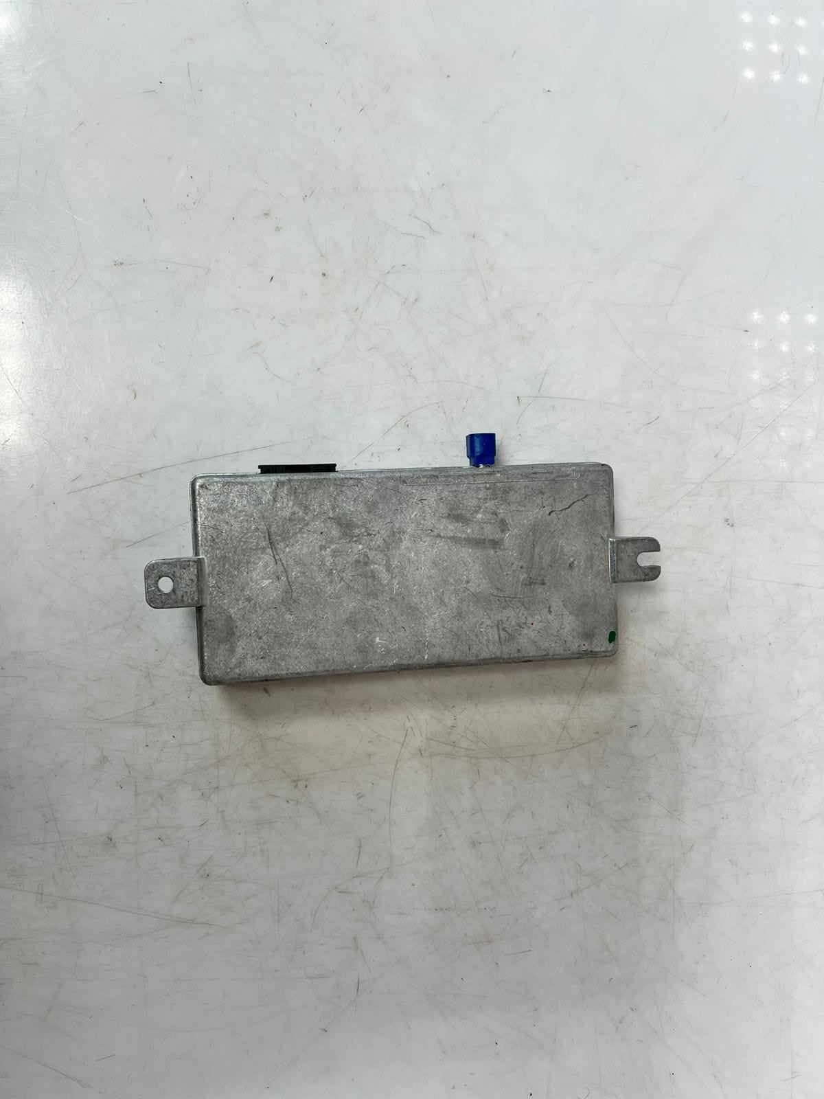 BMW F10 F11 F20 F21 F22 F30 F31 F32 Rear View Camera Control Module 9393953 OEM