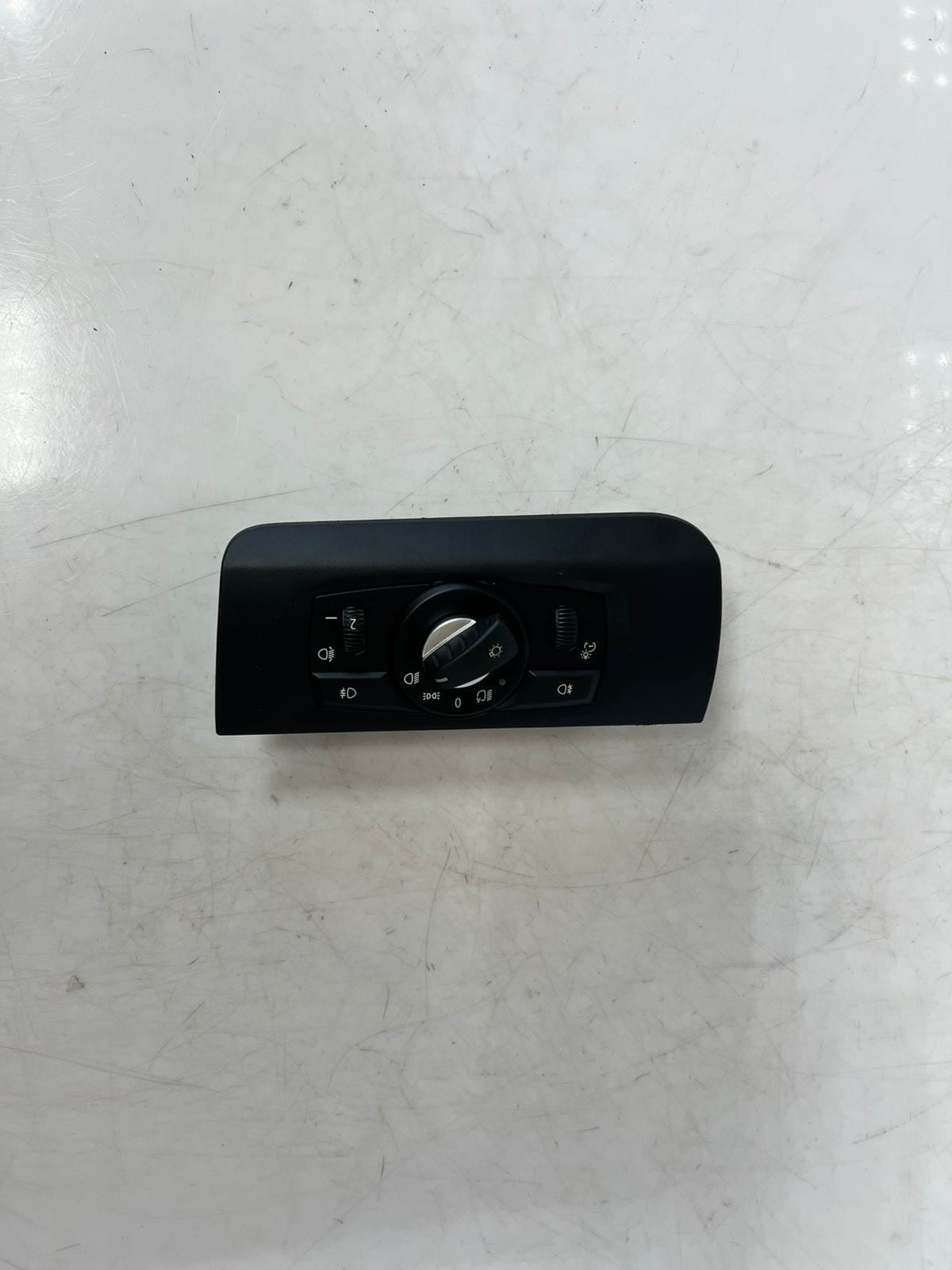 2007-2010 BMW X5 E70 and 5-Series E60 E61 LCI Headlight Switch 9134725 OEM