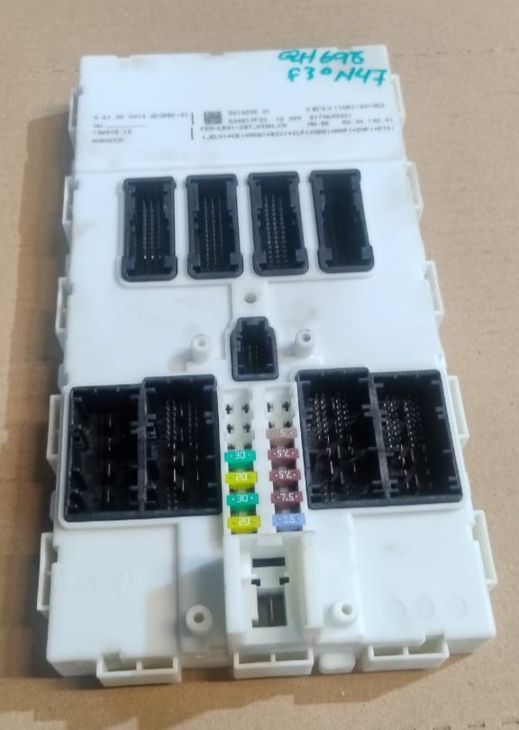 OEM BMW 320d N47N F30 2012 -2017  ENGINE CONTROL UNIT DDE ECU KIT +KEY - 8573259