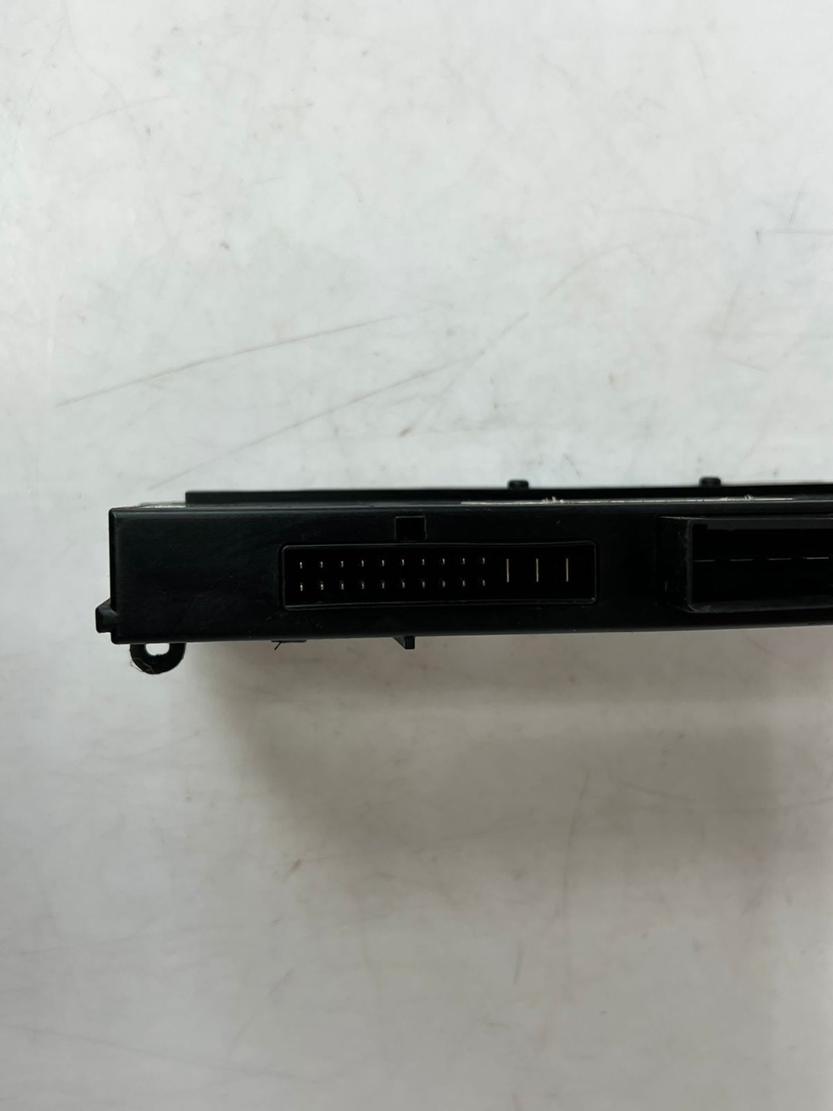 BMW E90 3 Series Electronic Junction Box JBE Body Control Module BCM 6983300 OEM