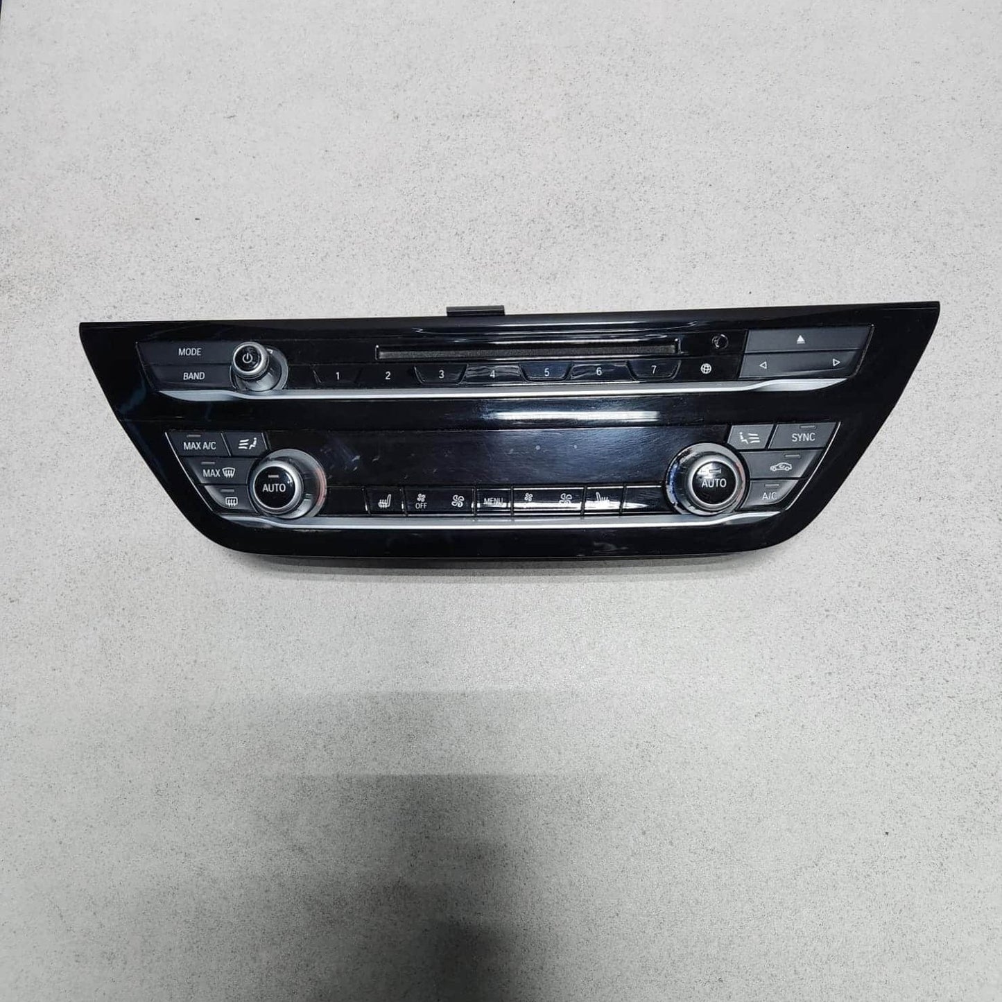 2017-2020 BMW 530i Temperature And Radio Control Panel 7947871 G30 530 540 M550