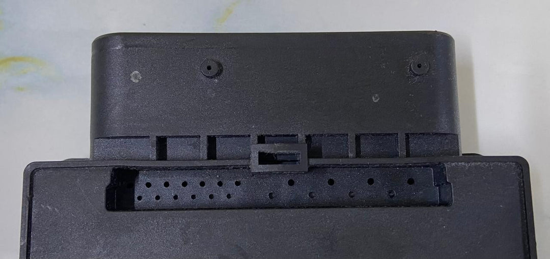 OEM BMW F10 F11 F12 EMF Module Parking Brake Unit Electric Control 6863800